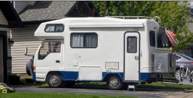 A Comprehensive Checklist for Inspecting a Used RV Before Purchase
