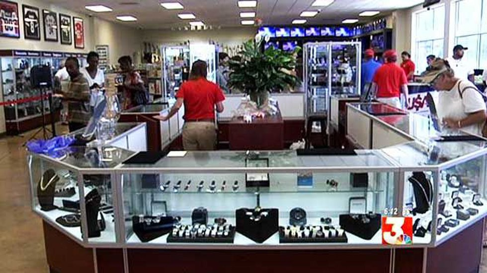 What Can You Take to a Pawn Shop to Get the Most Cash?