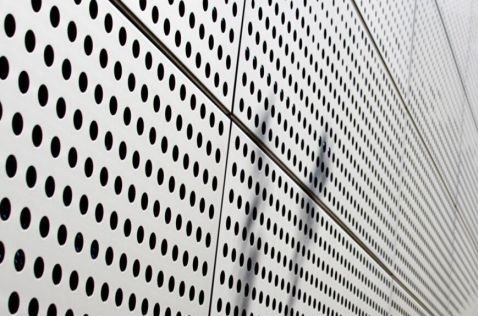 The Advantages of Perforated Aluminum Sheets in Modern Industries