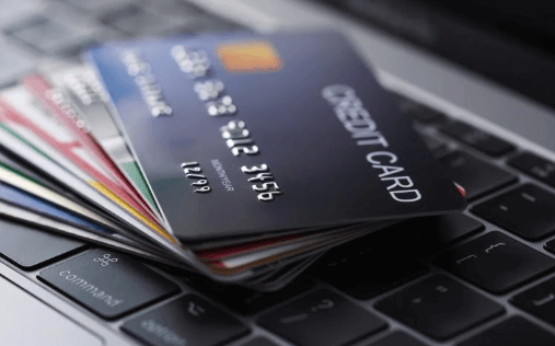 5 Reasons To Avoid Late Credit Card Payments