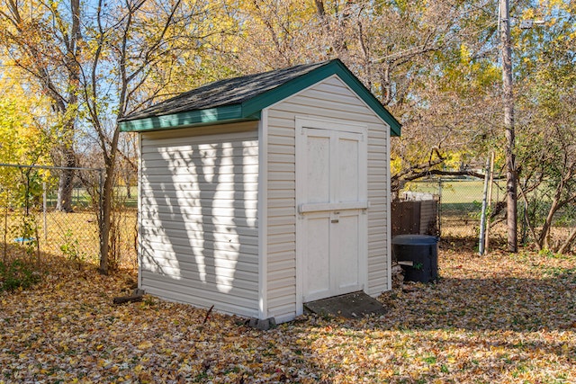 Unique Outdoor Storage Solutions for Your Home