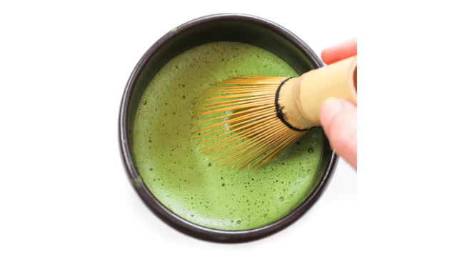 Can you whisk matcha in a normal bowl