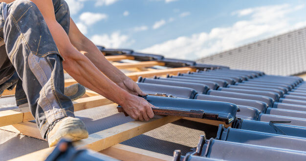 Benefits of Hiring Professional Metal Roofing Contractors for Your Home