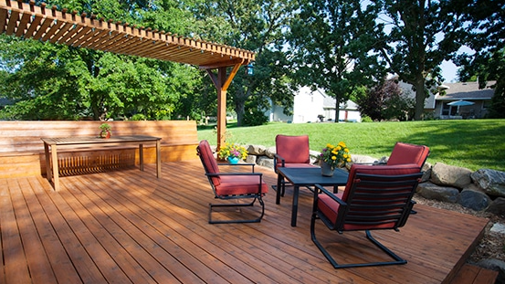 From Vision to Reality: Crafting the Perfect Deck or Fence Installation