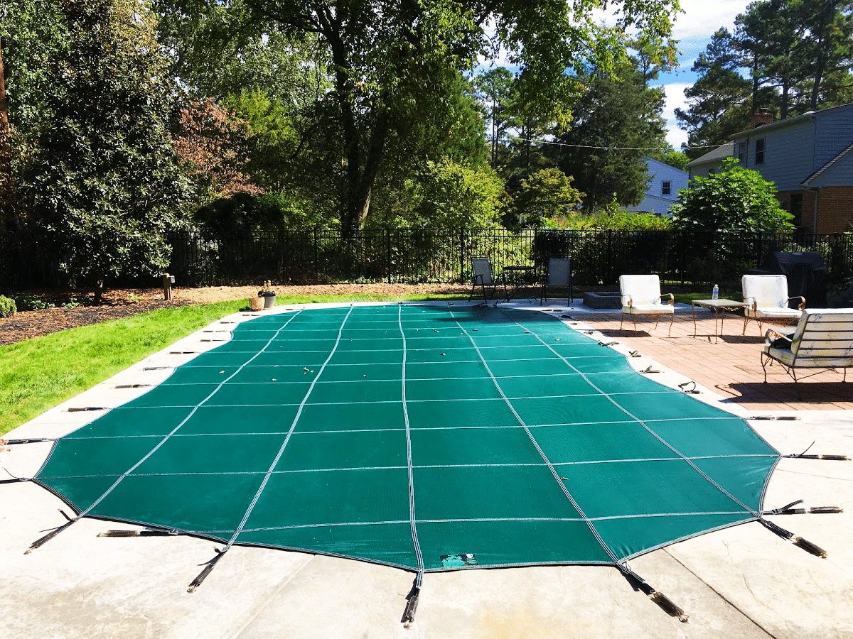 Innovations in Pool Covering: Exploring All-Weather and Heavy-Duty Winter Pool Covers