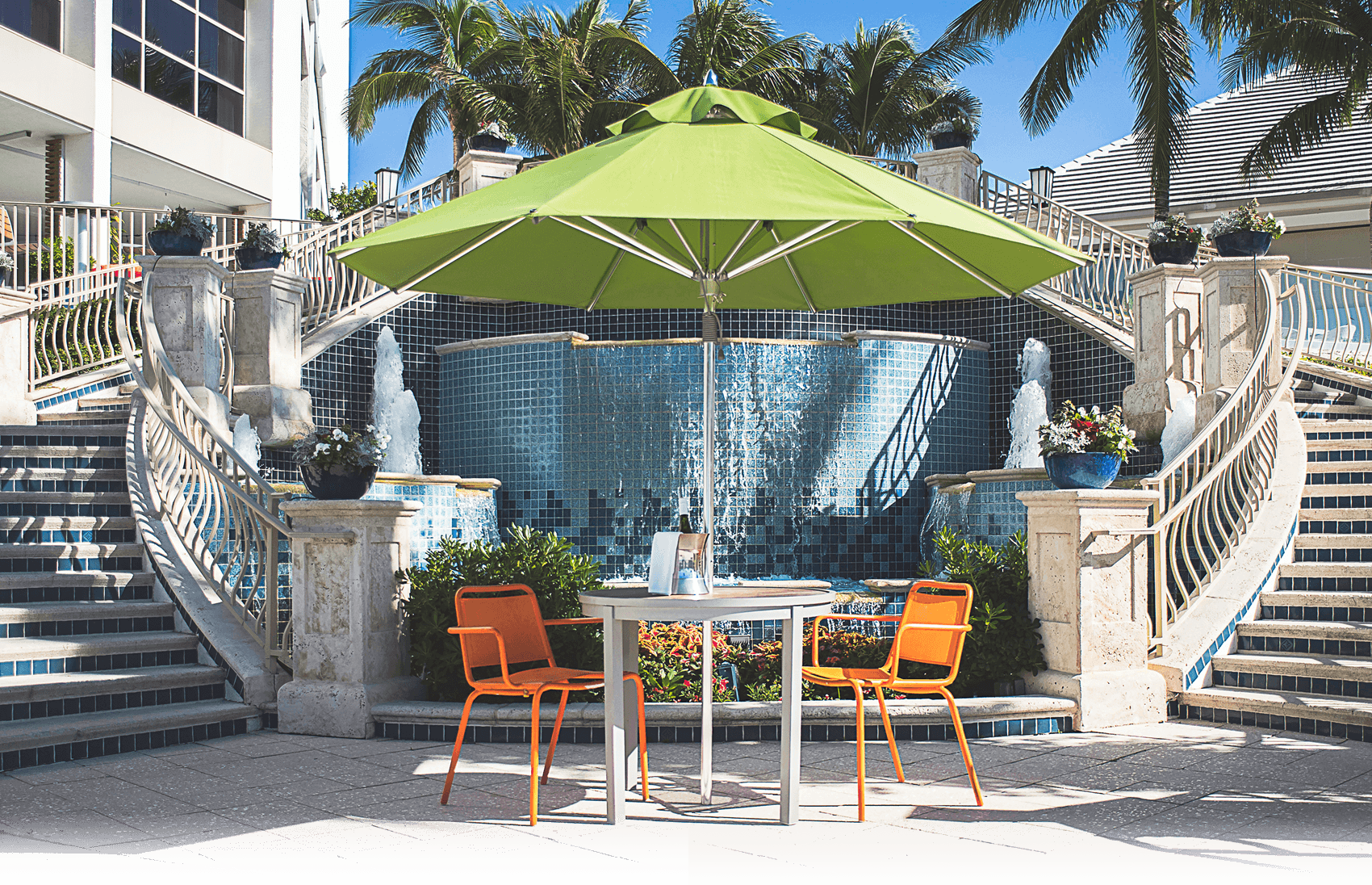 Enhancing Outdoor Restaurant Seating with Frankford Umbrella Commercial Beach Umbrellas