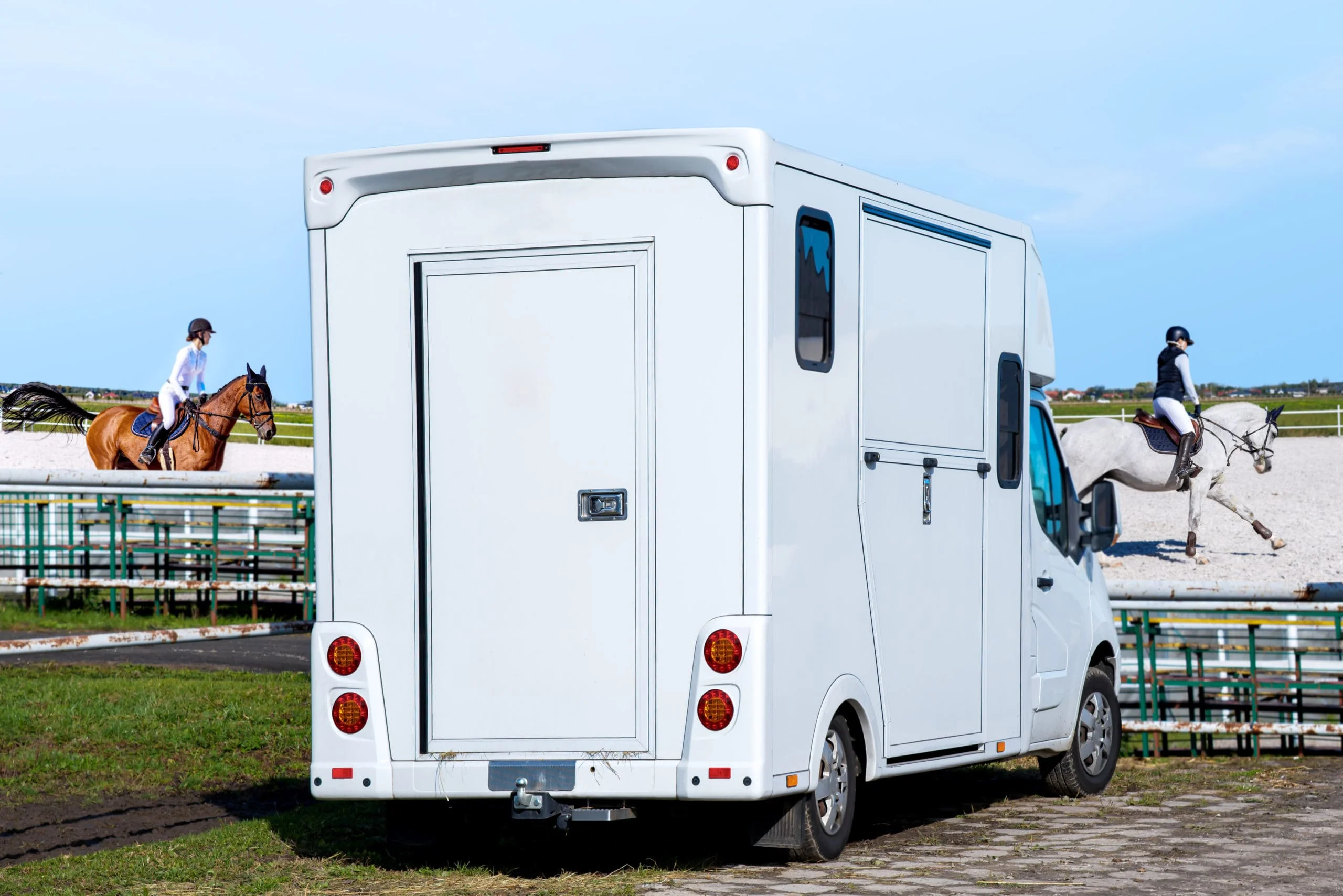 How to Get Affordable Horsebox Insurance Rates