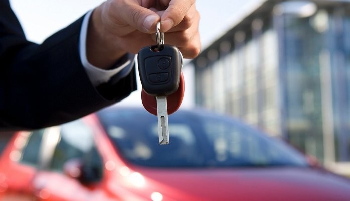 Selling My Car Online: The Psychology of Online Car Buying and Understanding Your Audience